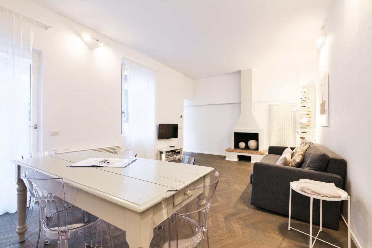 Prestige Boutique Homes - Il Nido Dei Navigli Milan Bagian luar foto